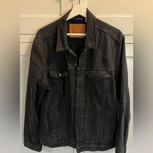 Levi’s denim trucker jacket black distressed